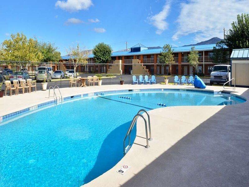The Classic Desert Aire Hotel Alamogordo Exterior photo